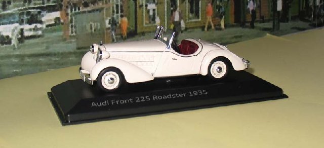 Audi Front 225 roadster